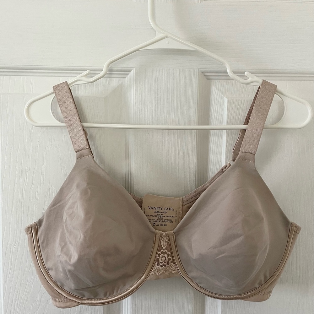 Vanity Fair Women's Beige Bra